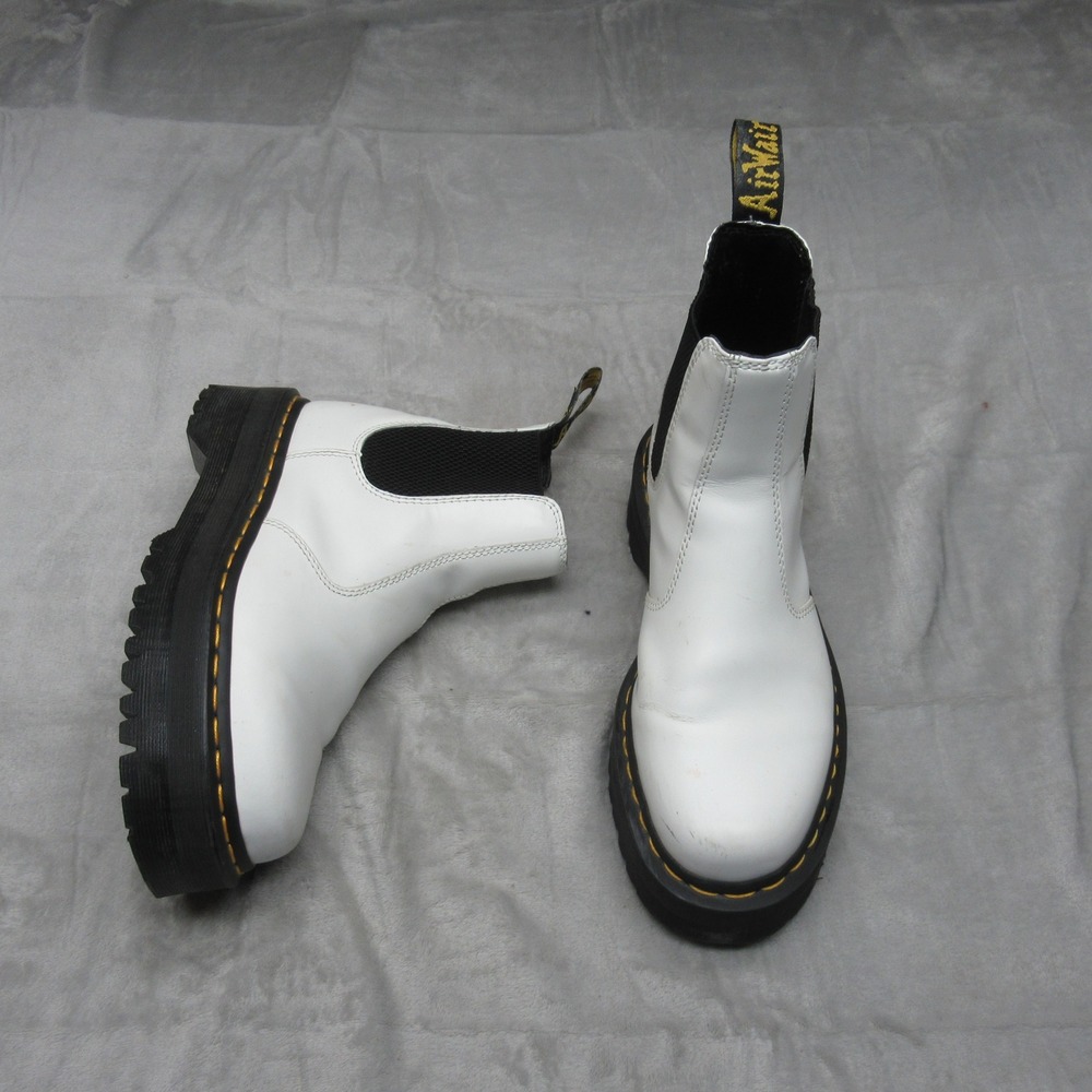 Dr Martens Unisex‎ Boots 8W 7M White 2976 Quad Leather Platform Pull-On Chelsea